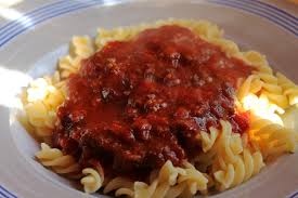 Ground Beef & Tomato Queen Pasta