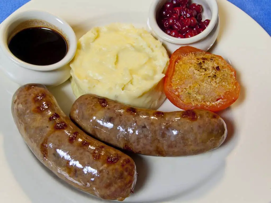 How to cook roasted deer sausage
